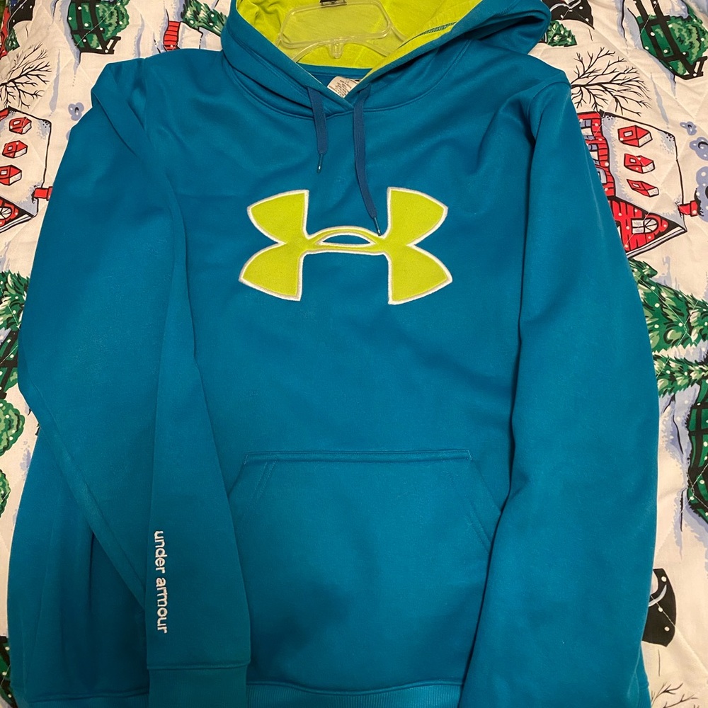 Underarmour hoodie